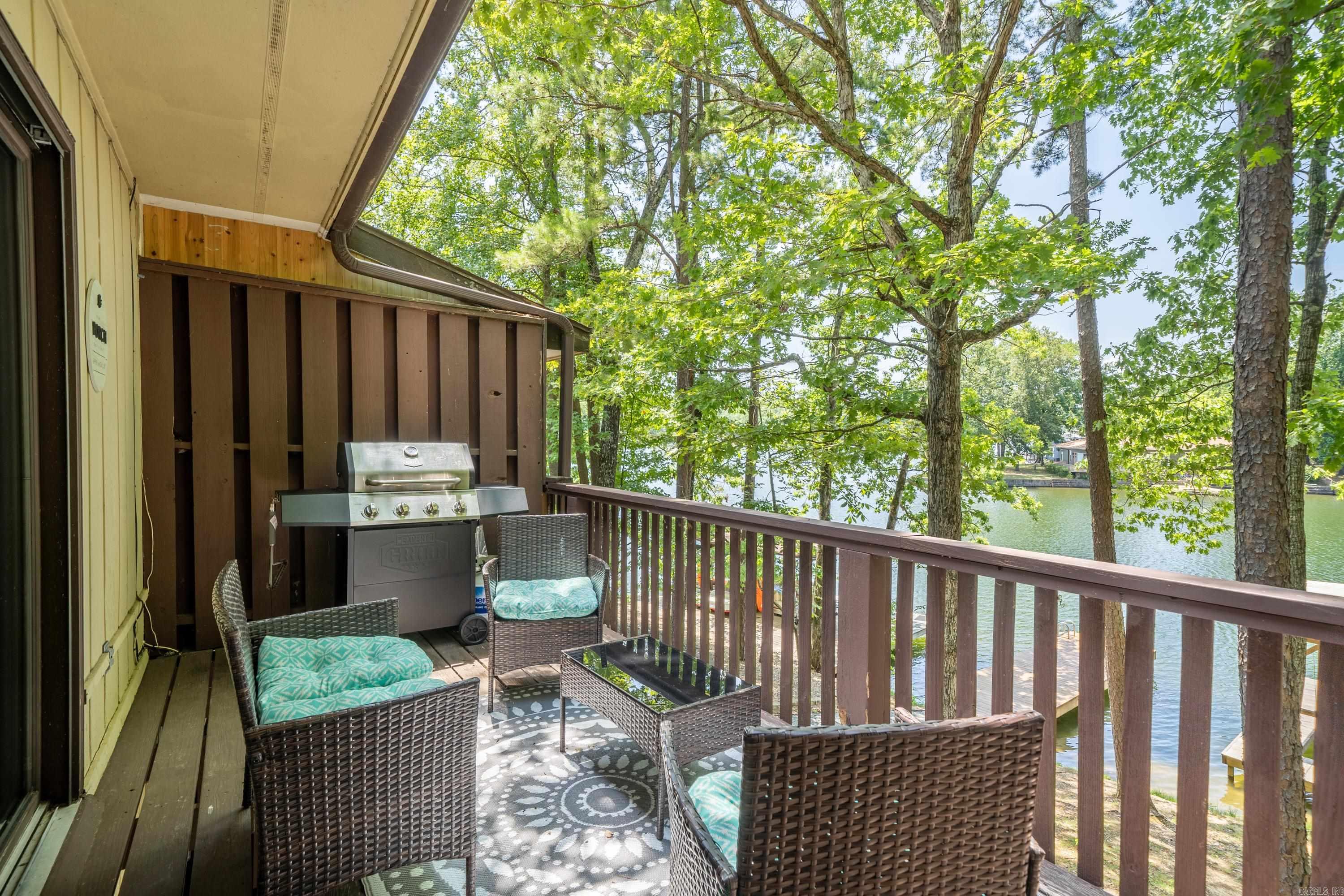 Madrid Courts - Residential