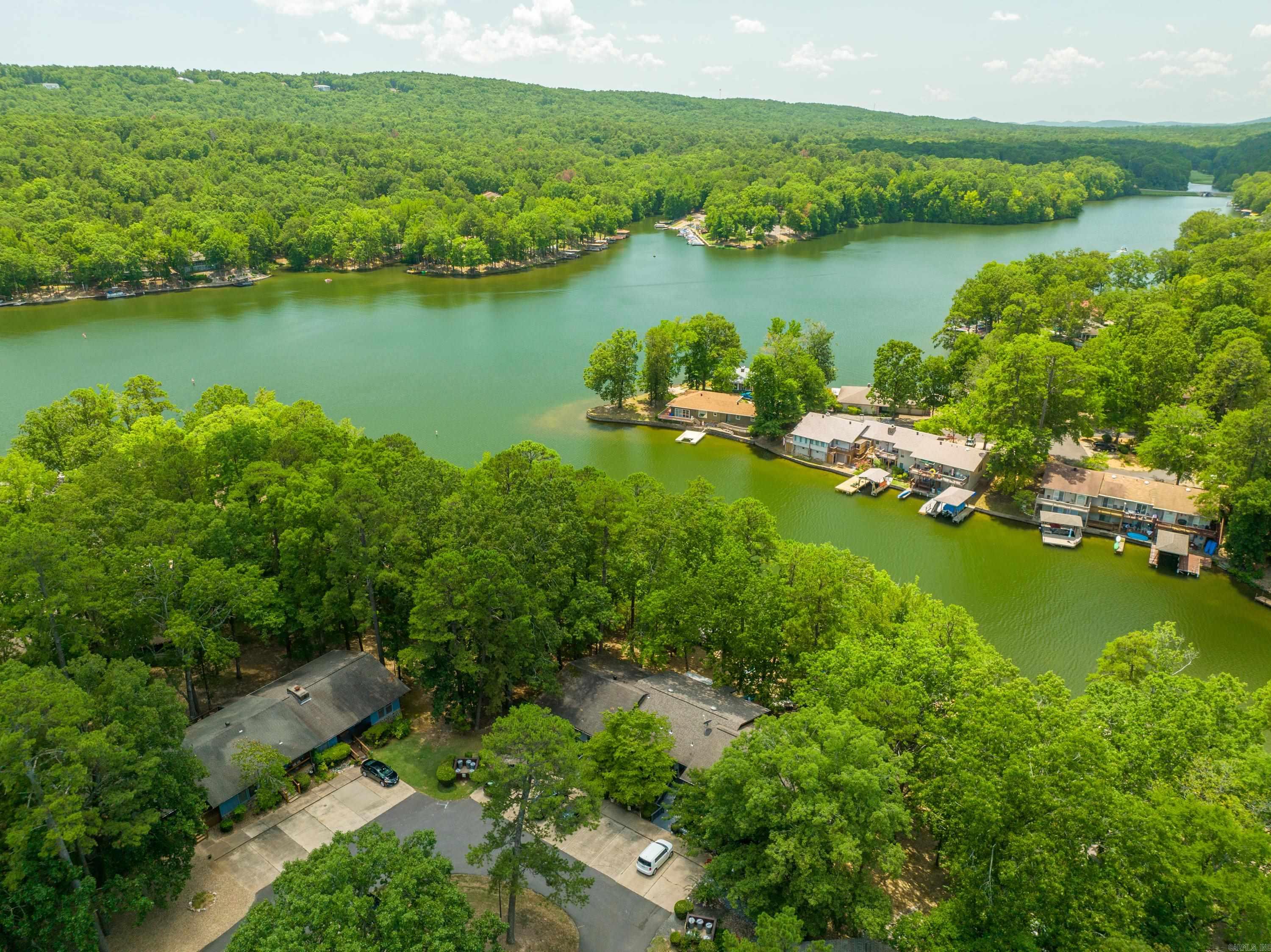 Madrid Courts - Residential