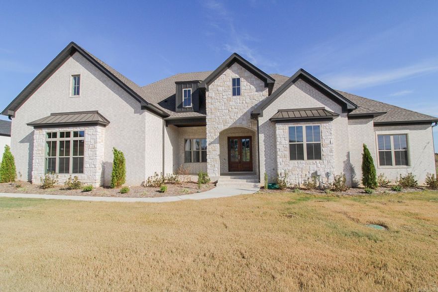 New construction home that is MOVE IN READY and full of so many amazing finishes!! Exterior is mostly brick with faux stone accents, matching the interior fireplace! Quick access to Conway or Greenbrier and interstate.