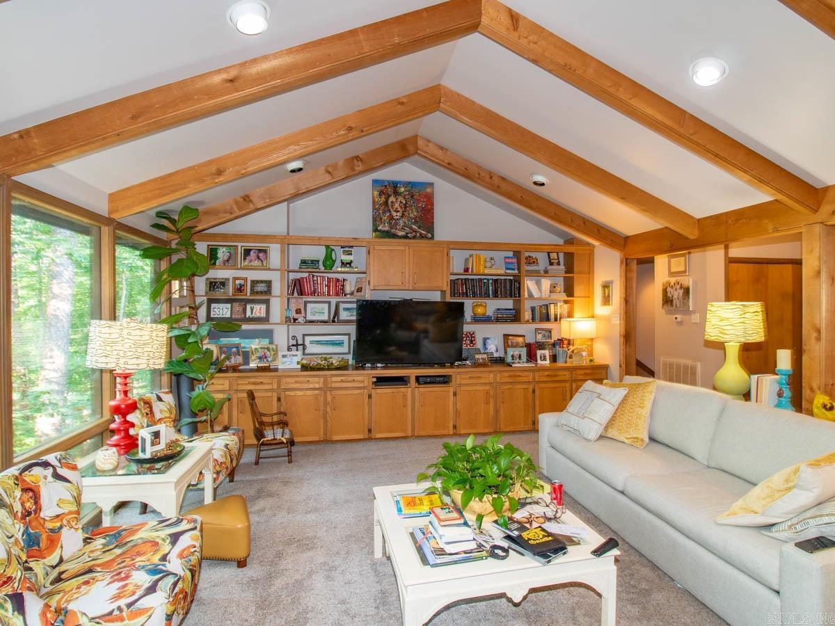 Burnt Tree - Residential