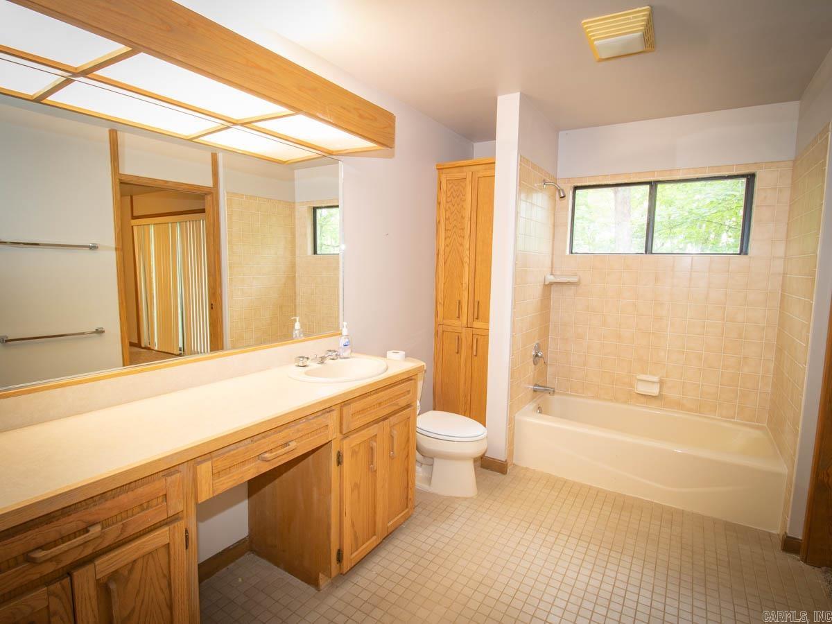 Burnt Tree - Residential