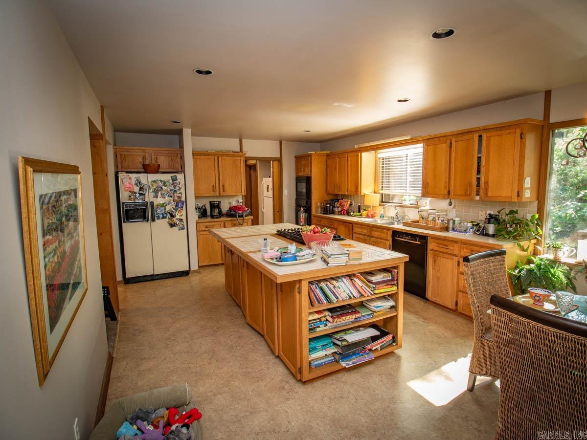 Burnt Tree - Residential