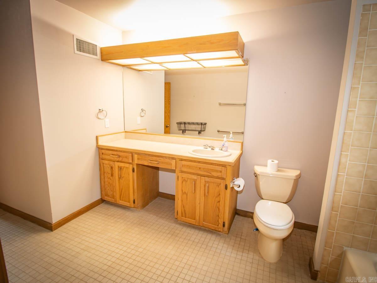 Burnt Tree - Residential