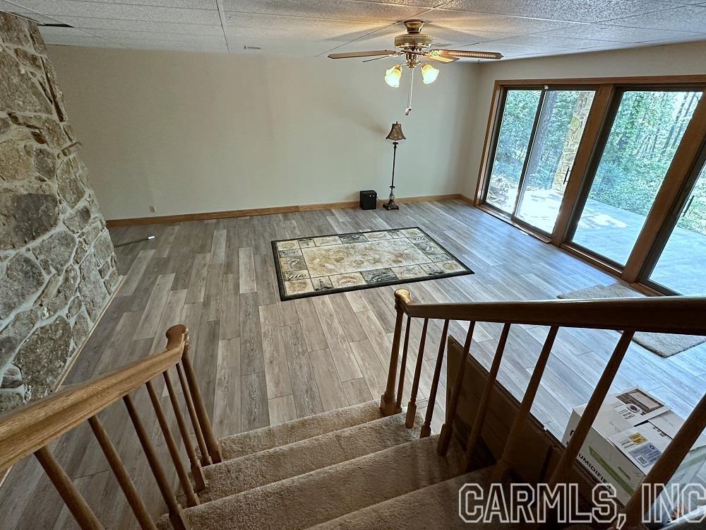 BAYWOOD - LAKE - Residential