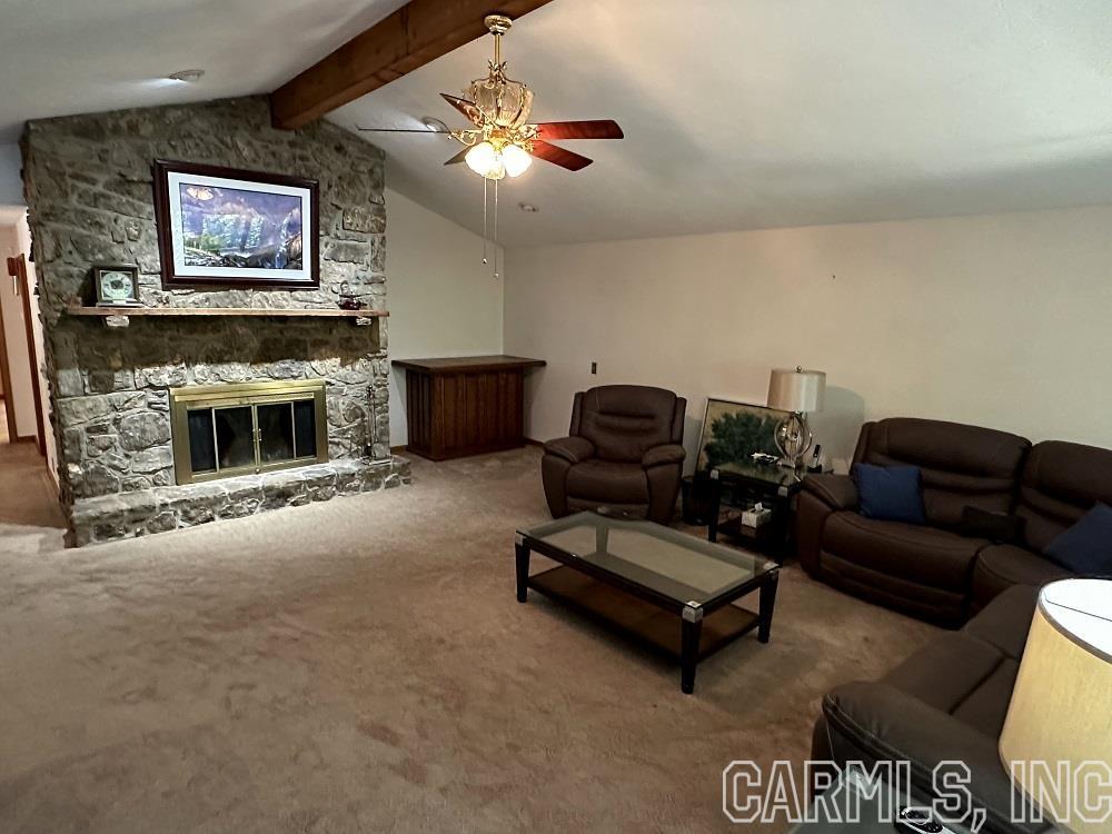 BAYWOOD - LAKE - Residential