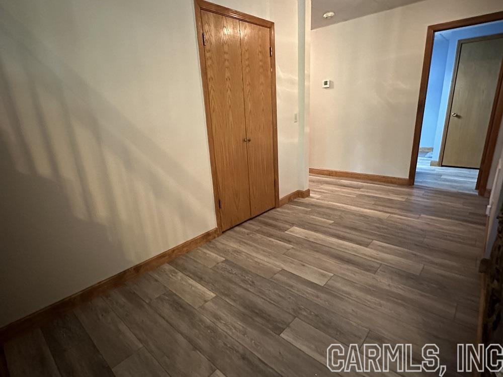 BAYWOOD - LAKE - Residential