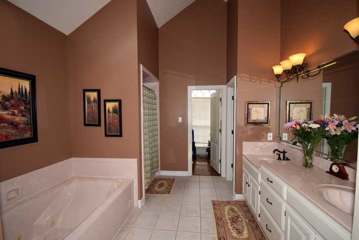 GREYSTONE - Residential