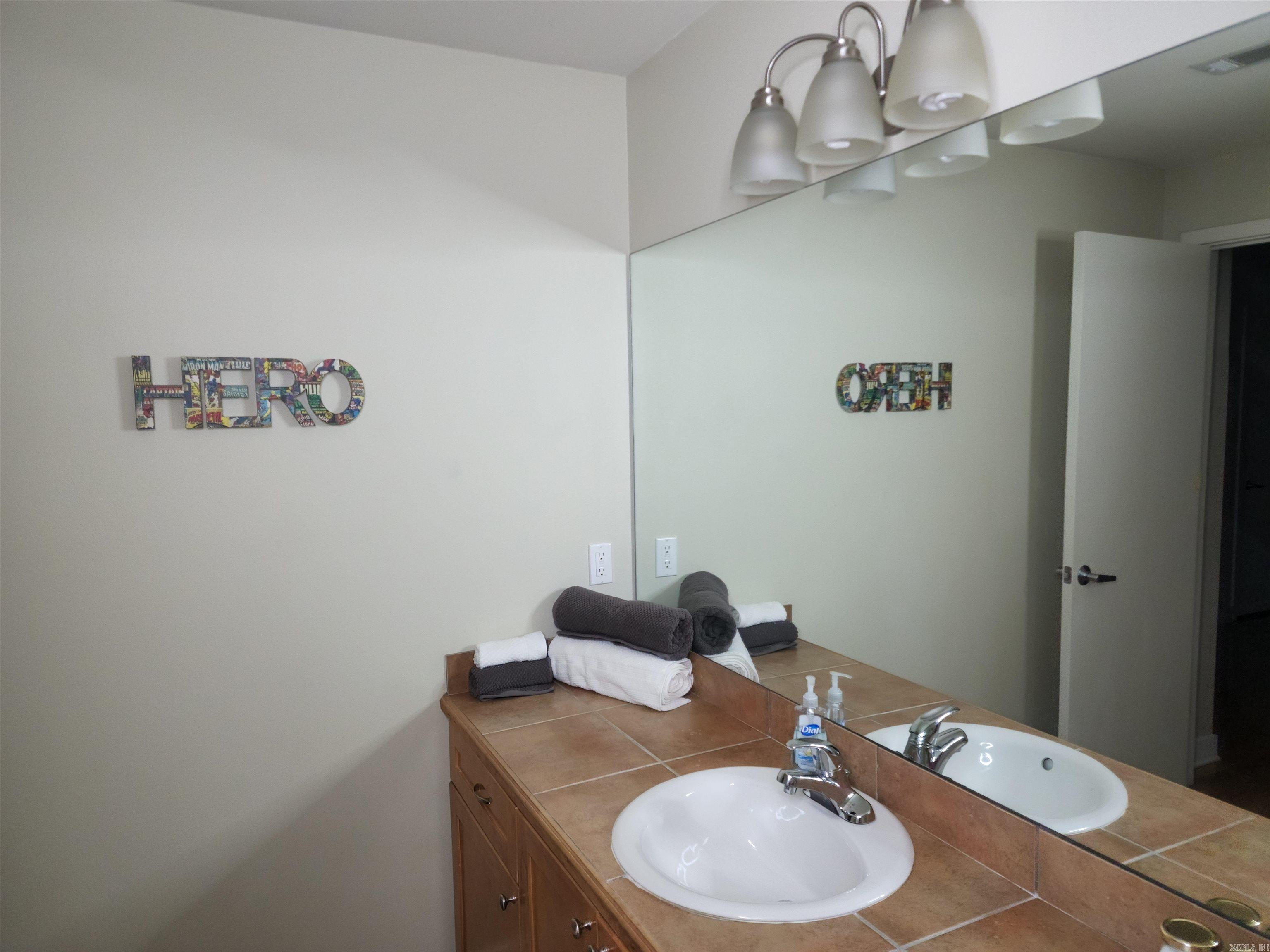 Rainwater Flats HPR - Residential Lease