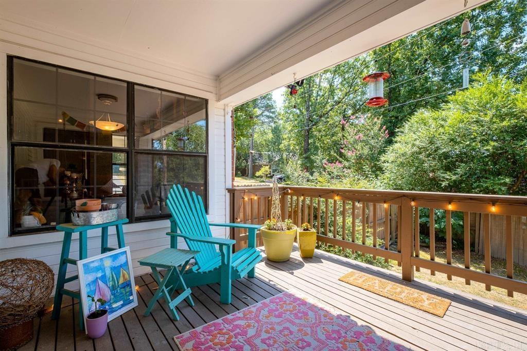 WOODLAND HILLS TO LR - Residential