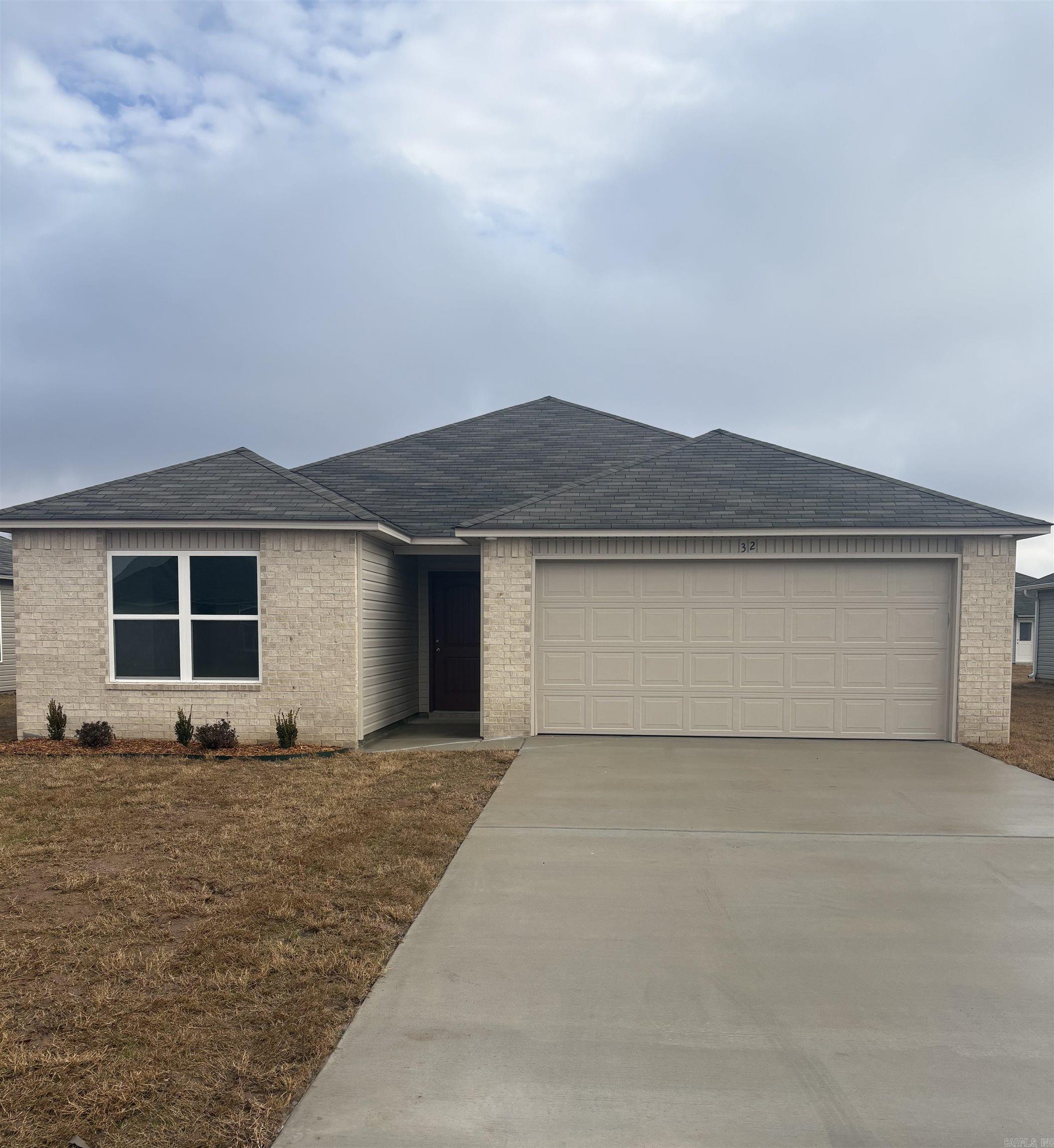 HILL FARM - Residential