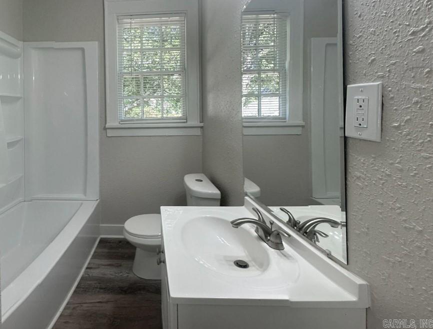 OAK FOREST - Residential