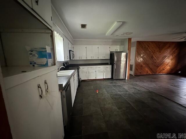 OT HICKS & REYNOLDS - Residential