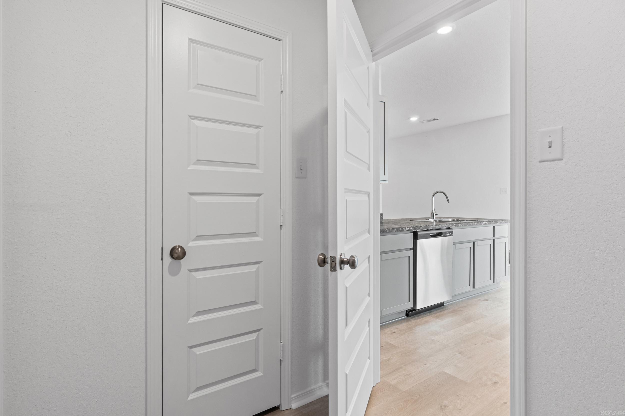 SOUTHFORK RANCH S/D PH I - Residential