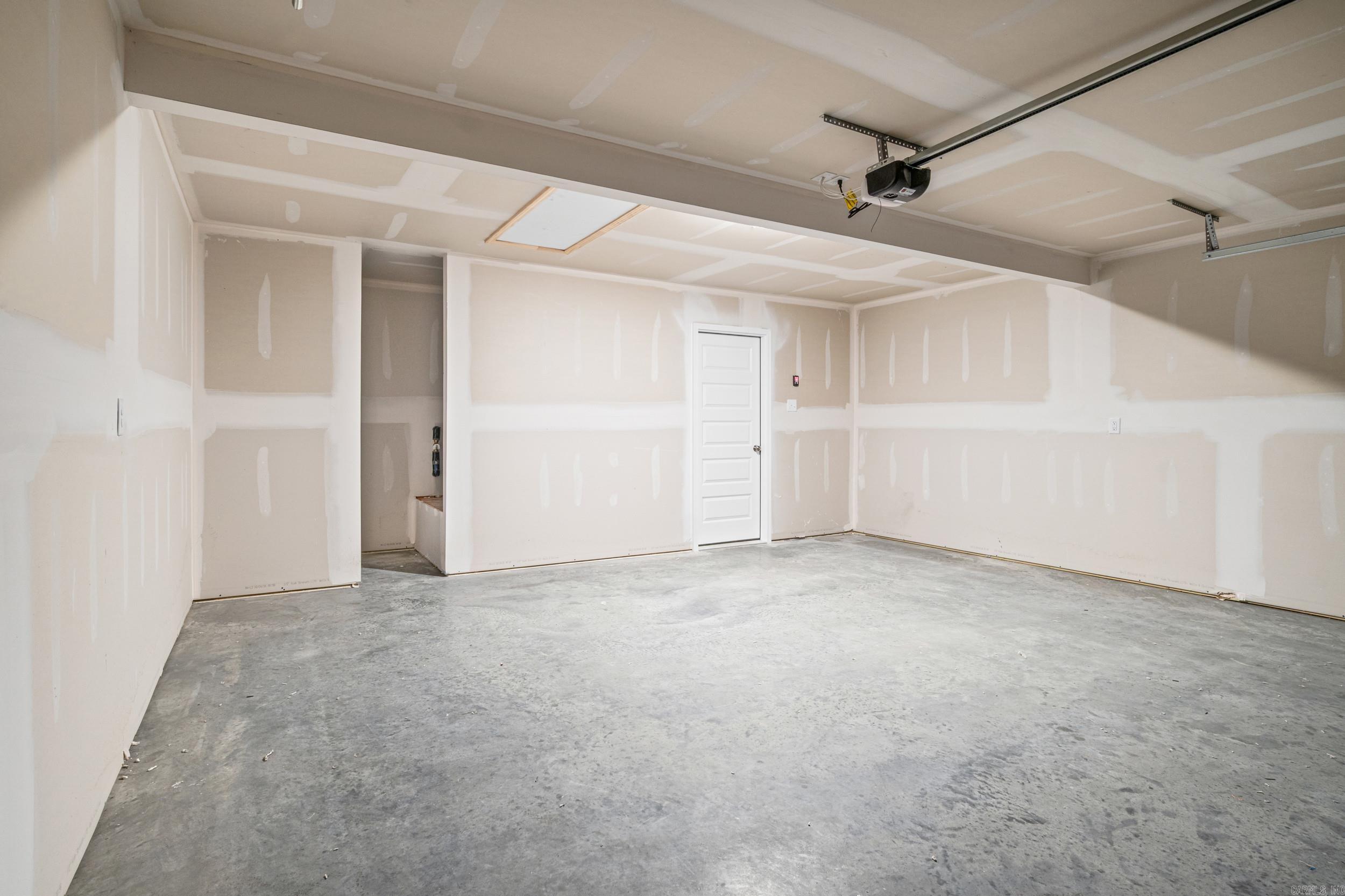 SOUTHFORK RANCH S/D PH I - Residential