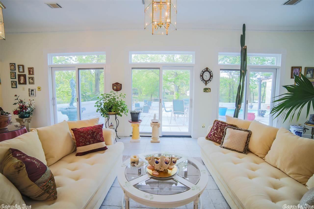 INDIAN HILLS - Residential