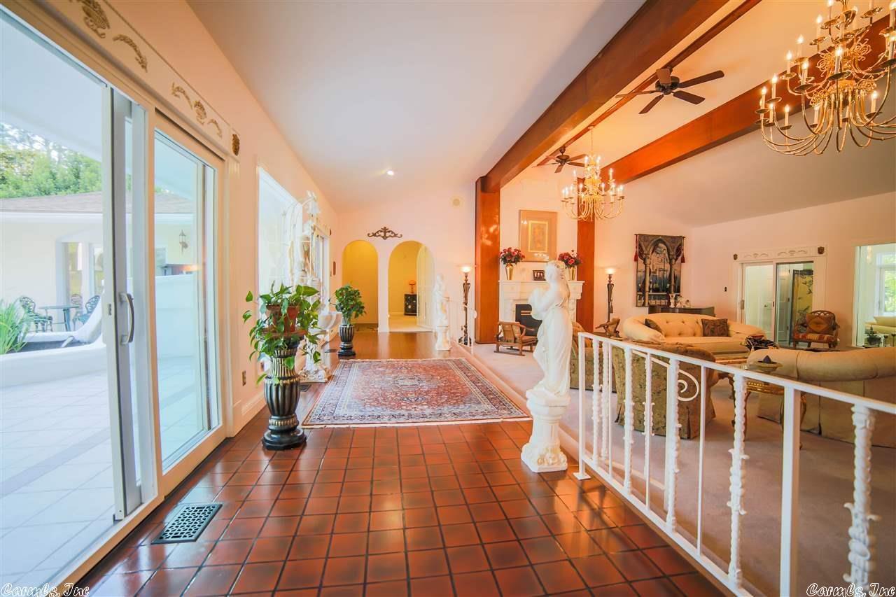 INDIAN HILLS - Residential