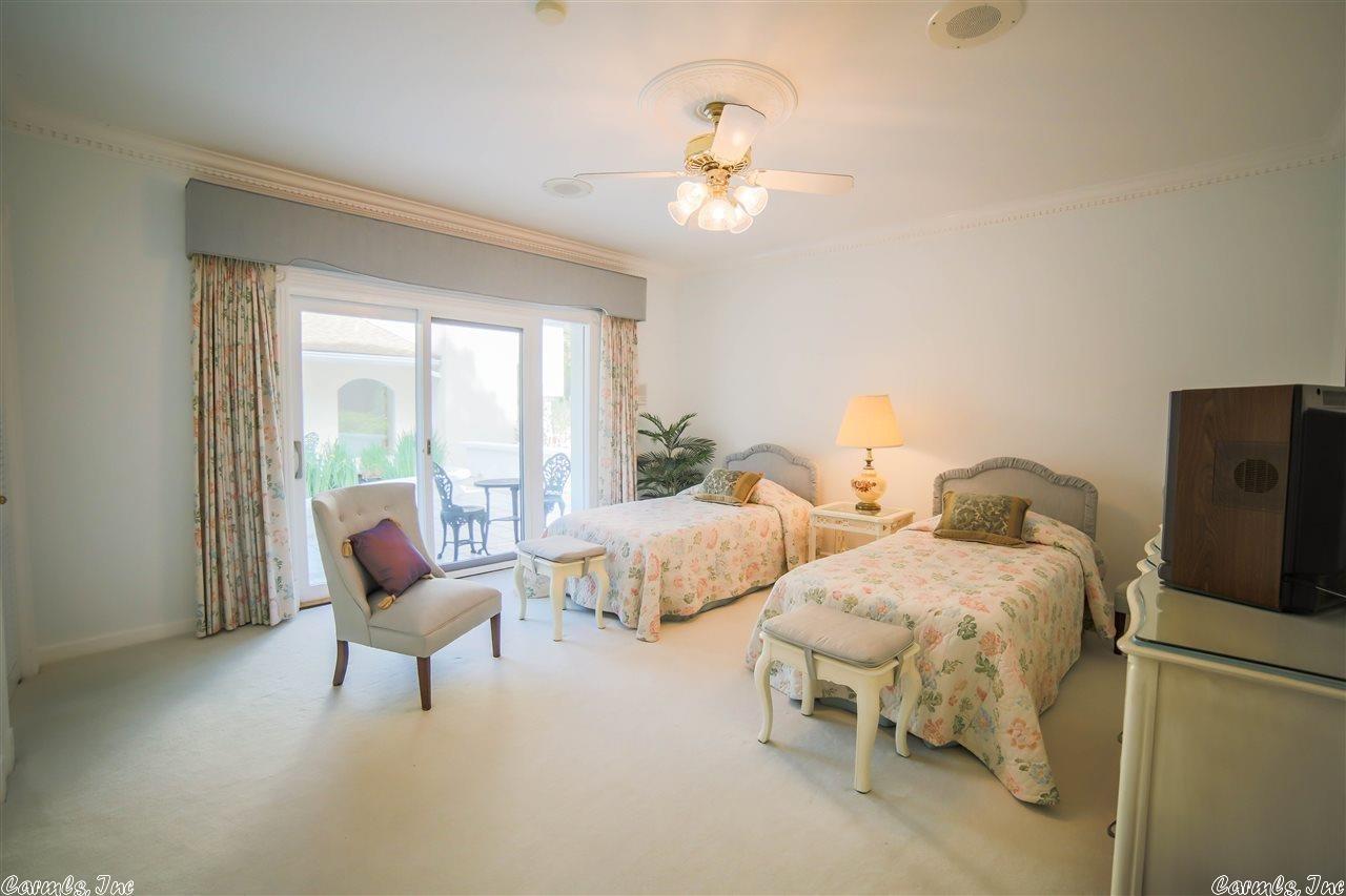 INDIAN HILLS - Residential