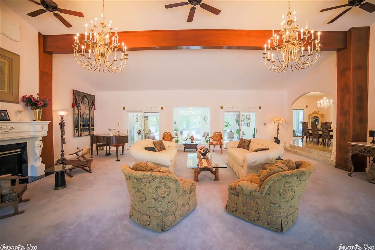 INDIAN HILLS - Residential