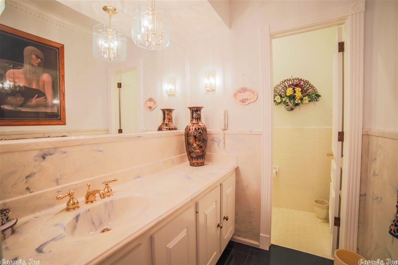 INDIAN HILLS - Residential