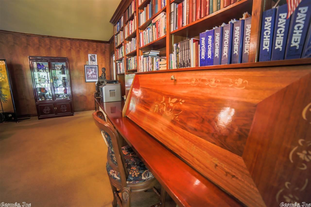 INDIAN HILLS - Residential