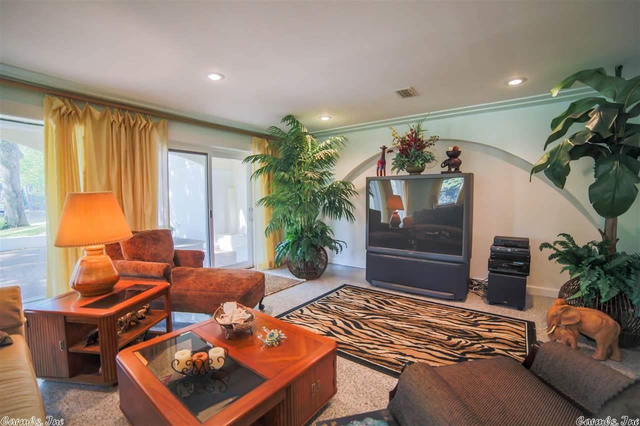 INDIAN HILLS - Residential