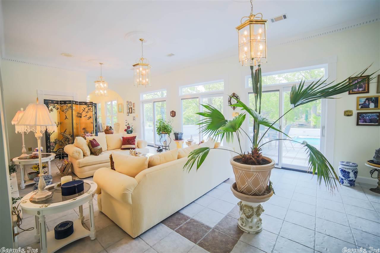 INDIAN HILLS - Residential