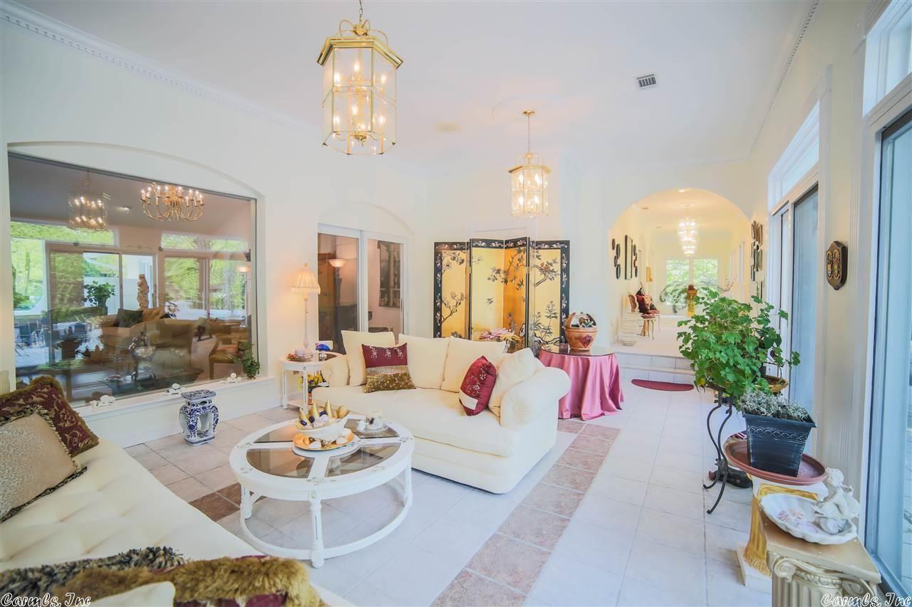 INDIAN HILLS - Residential