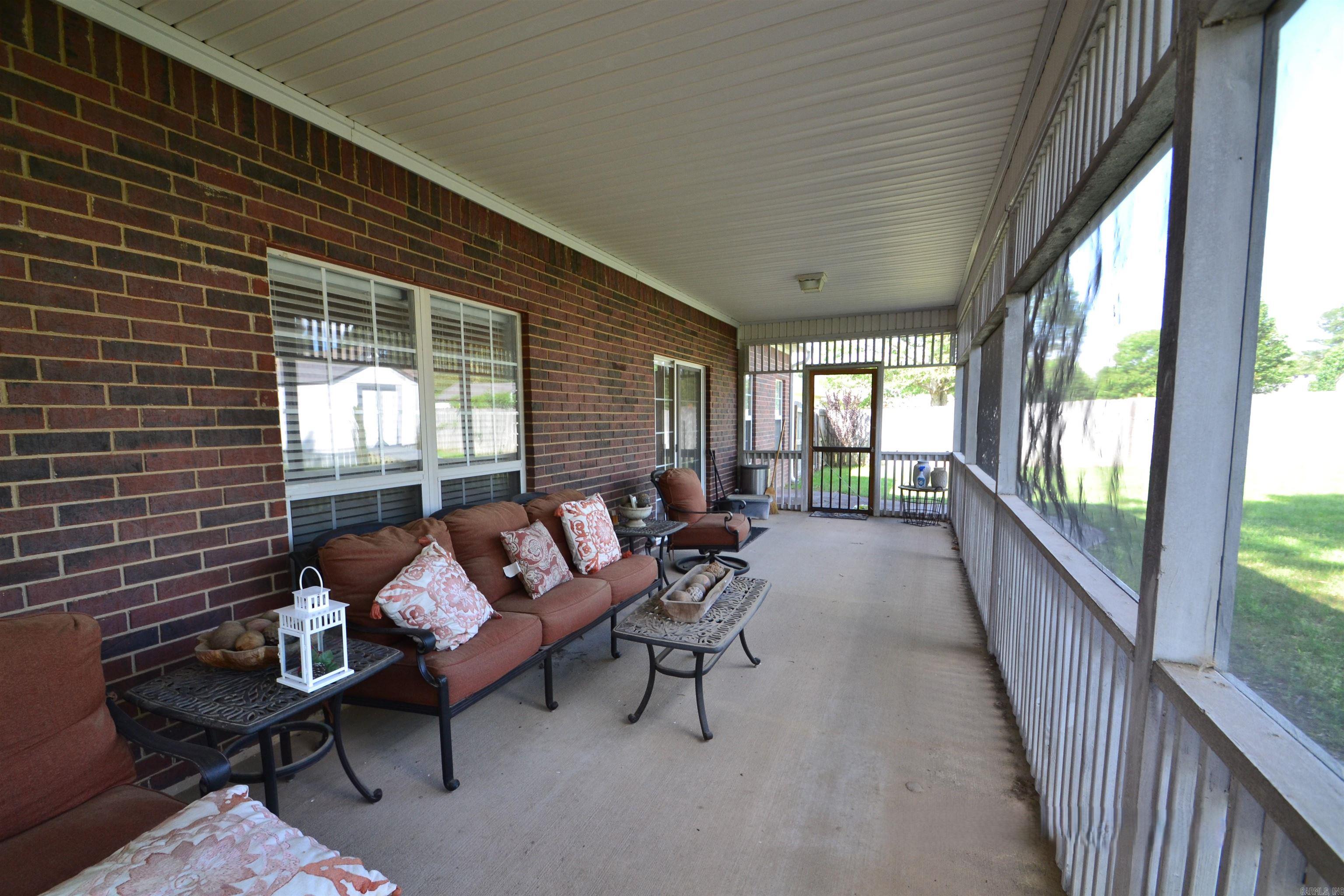 LEXINGTON PARK - Residential