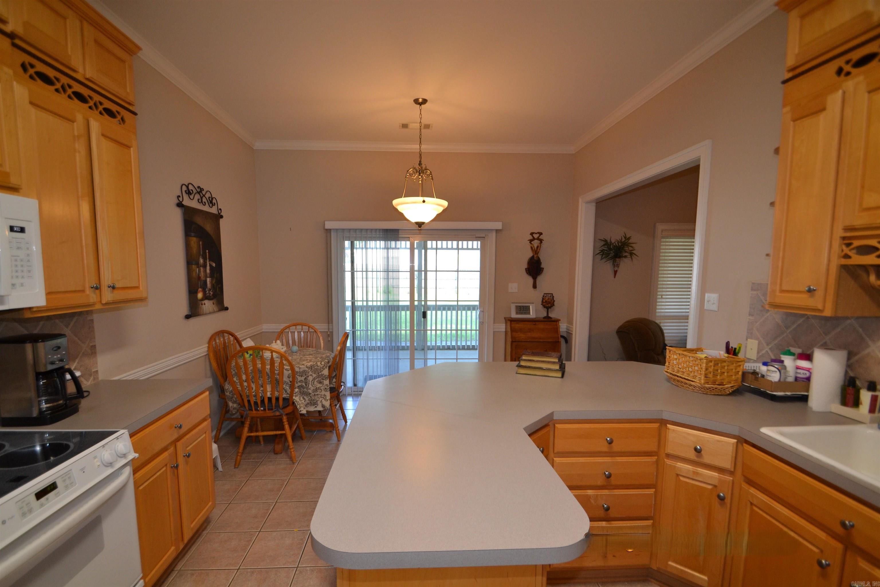 LEXINGTON PARK - Residential