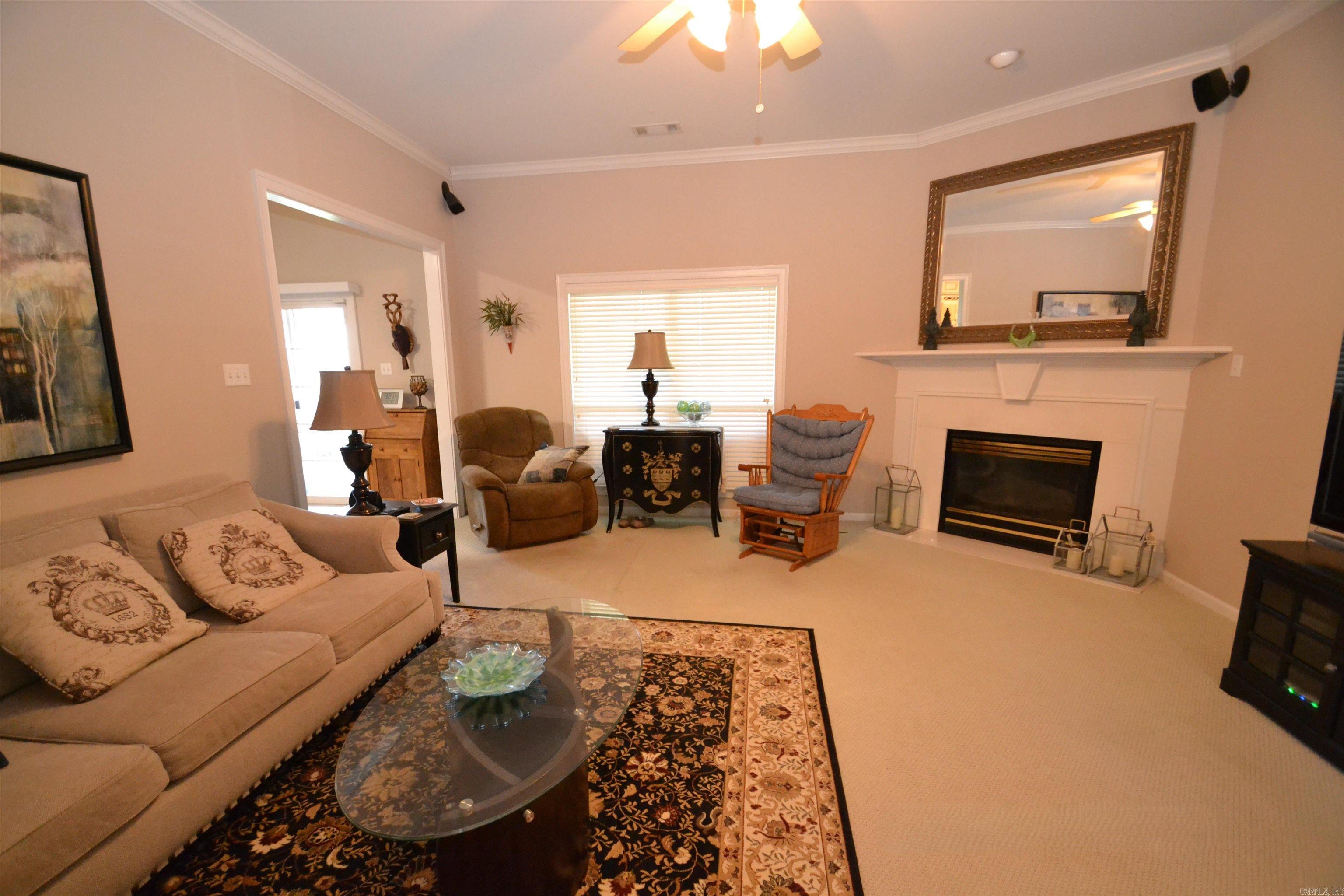 LEXINGTON PARK - Residential