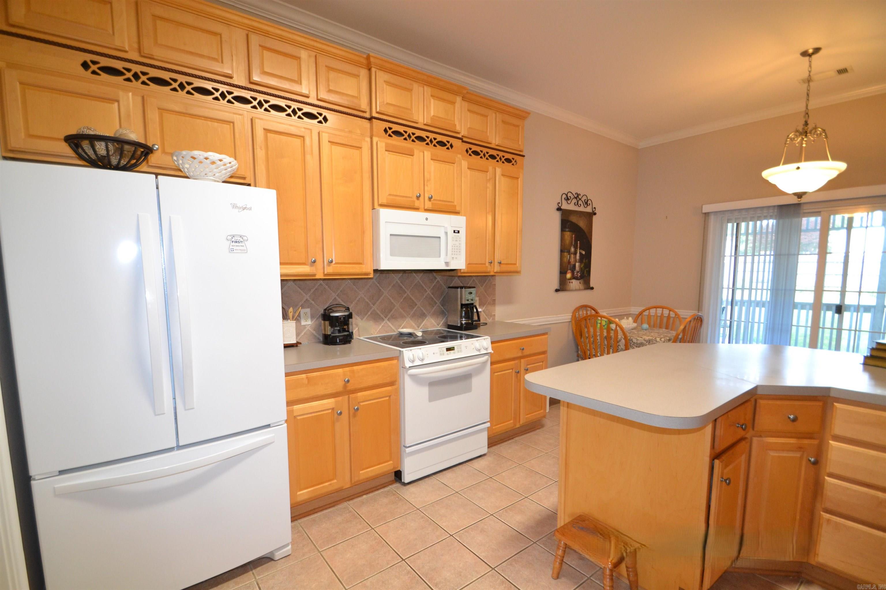 LEXINGTON PARK - Residential