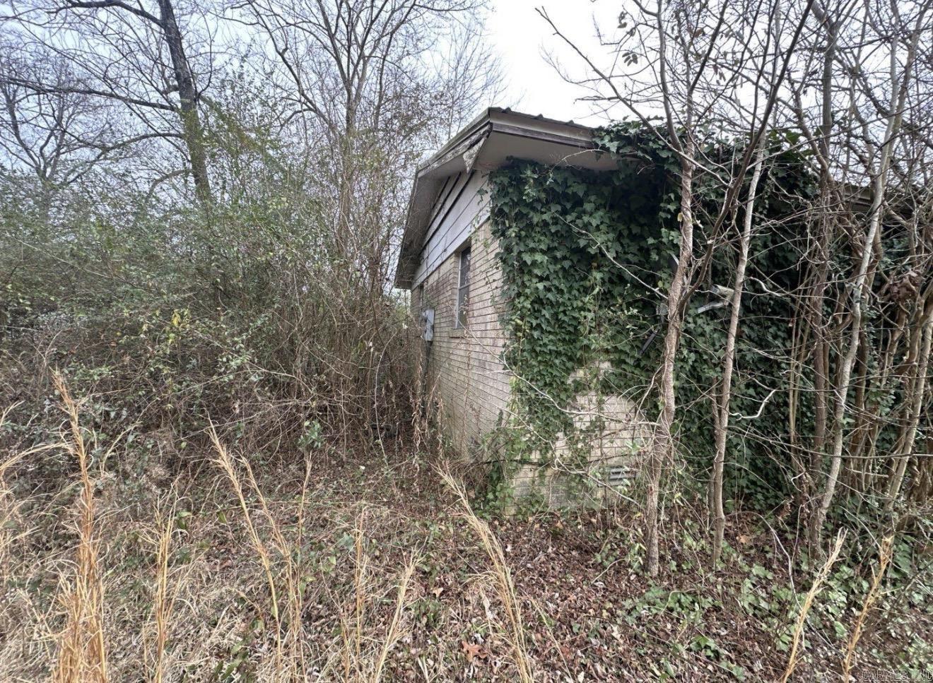 PAUL'S SUBD - Residential