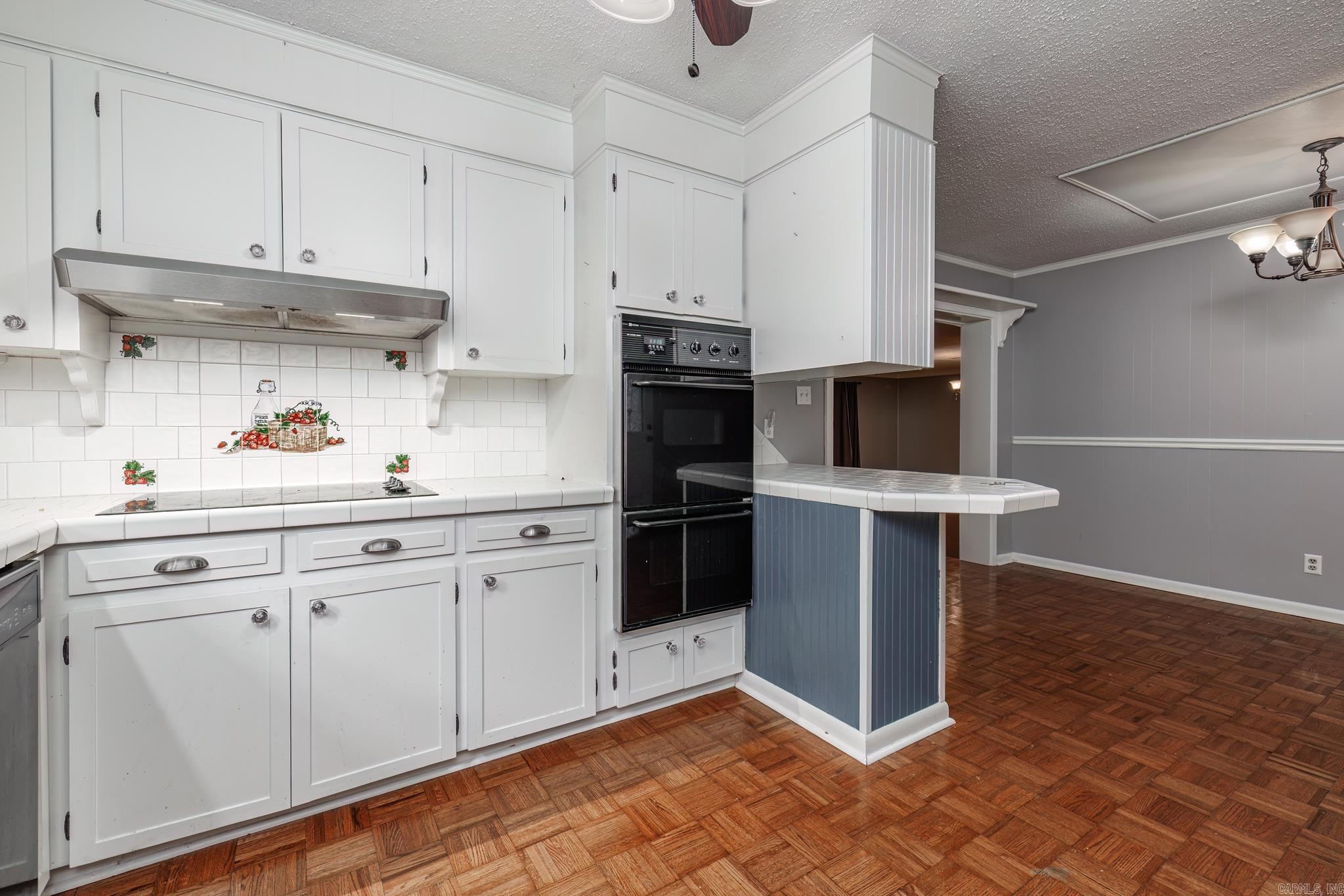 VALLEY VISTA - Residential