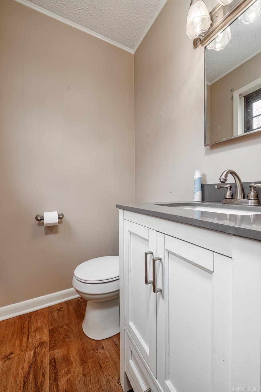 VALLEY VISTA - Residential