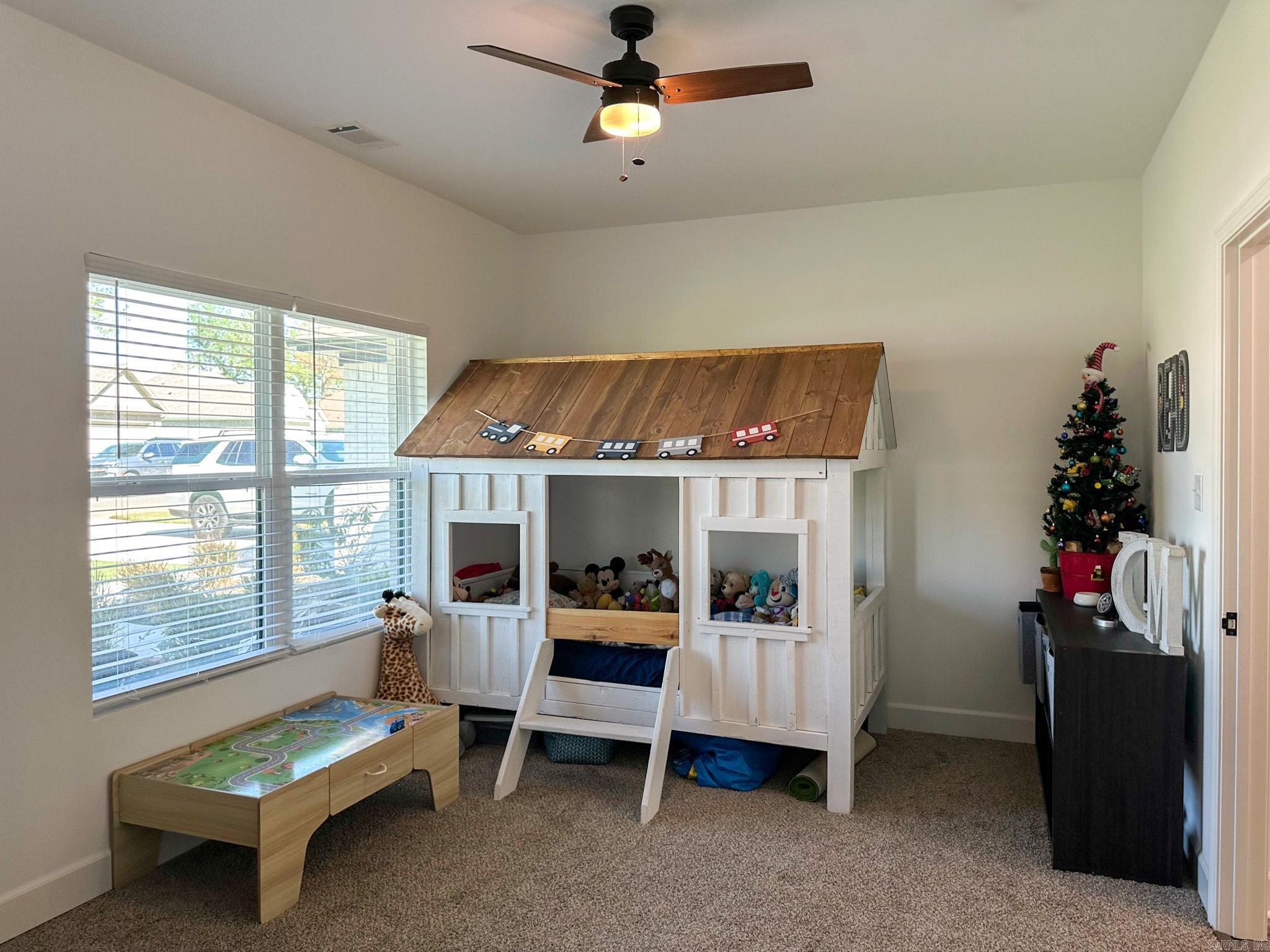 HIDDEN VALLEY ESTATES - Residential