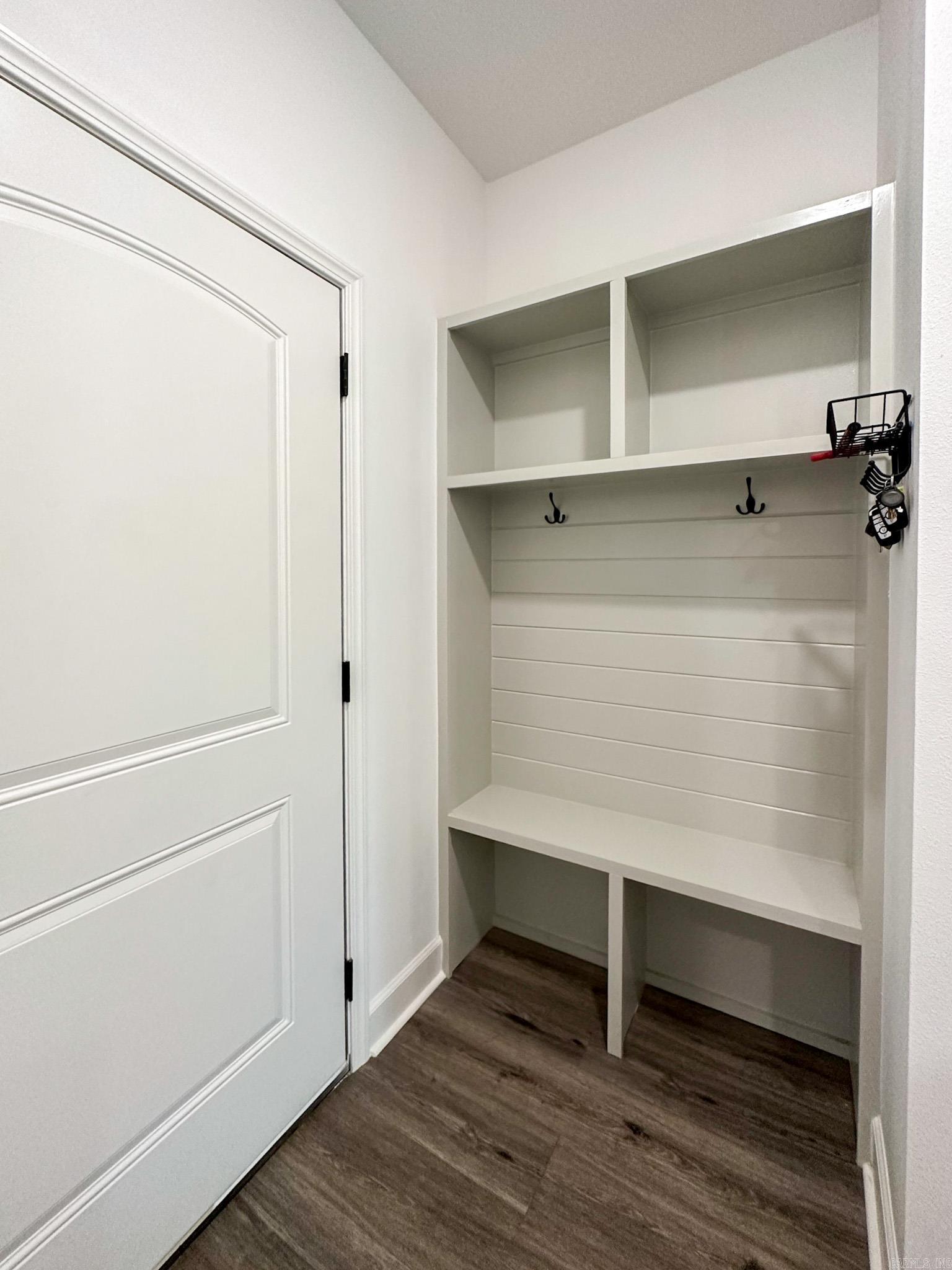 HIDDEN VALLEY ESTATES - Residential