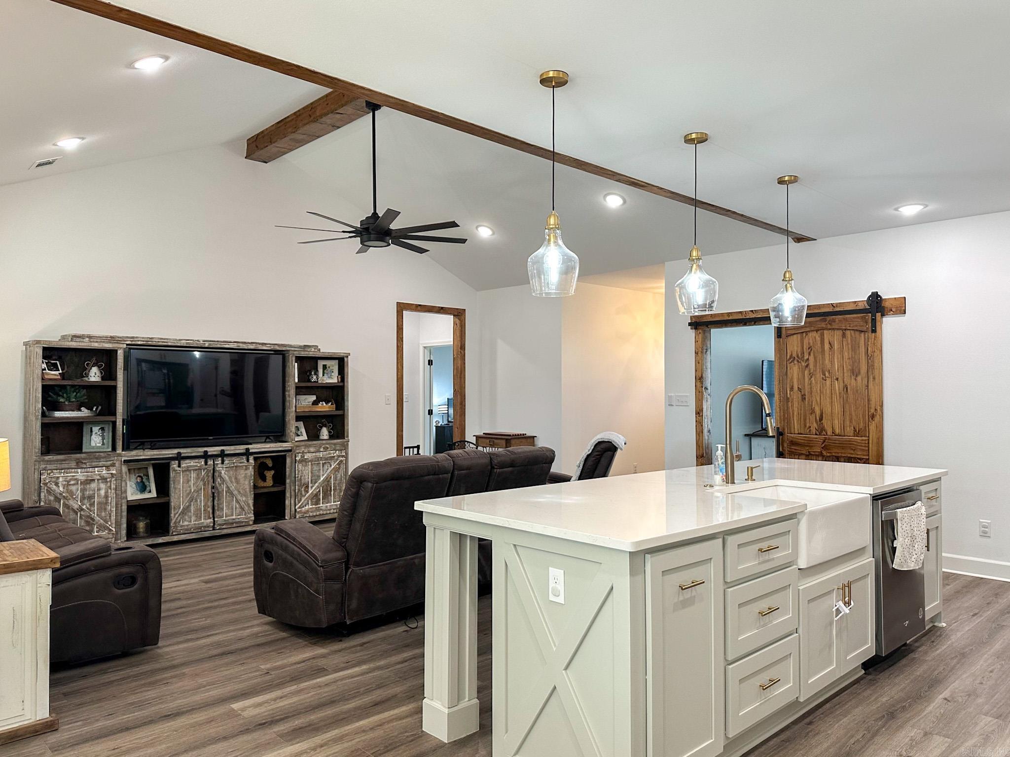 HIDDEN VALLEY ESTATES - Residential