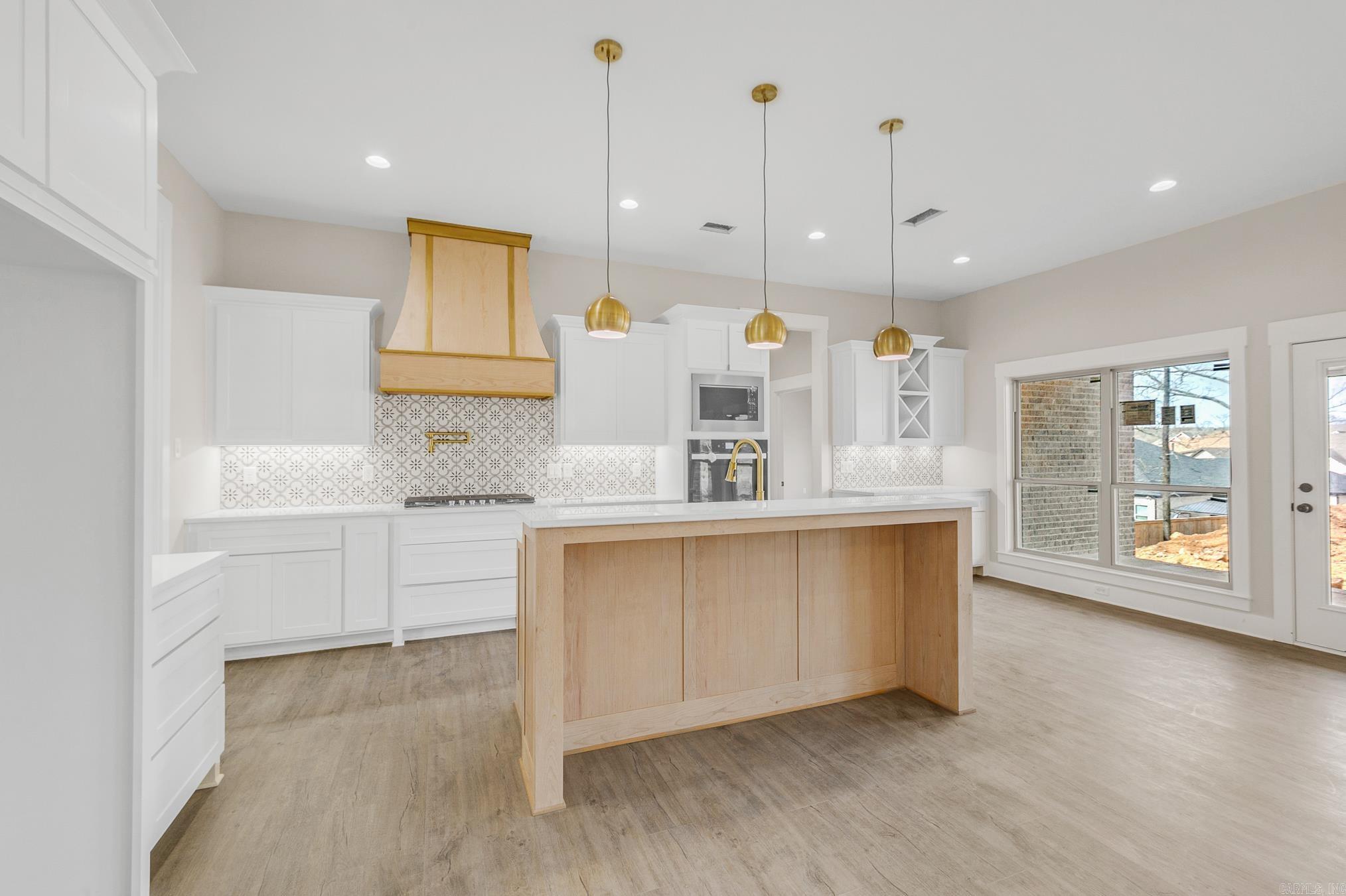 GREYSTONE - Residential