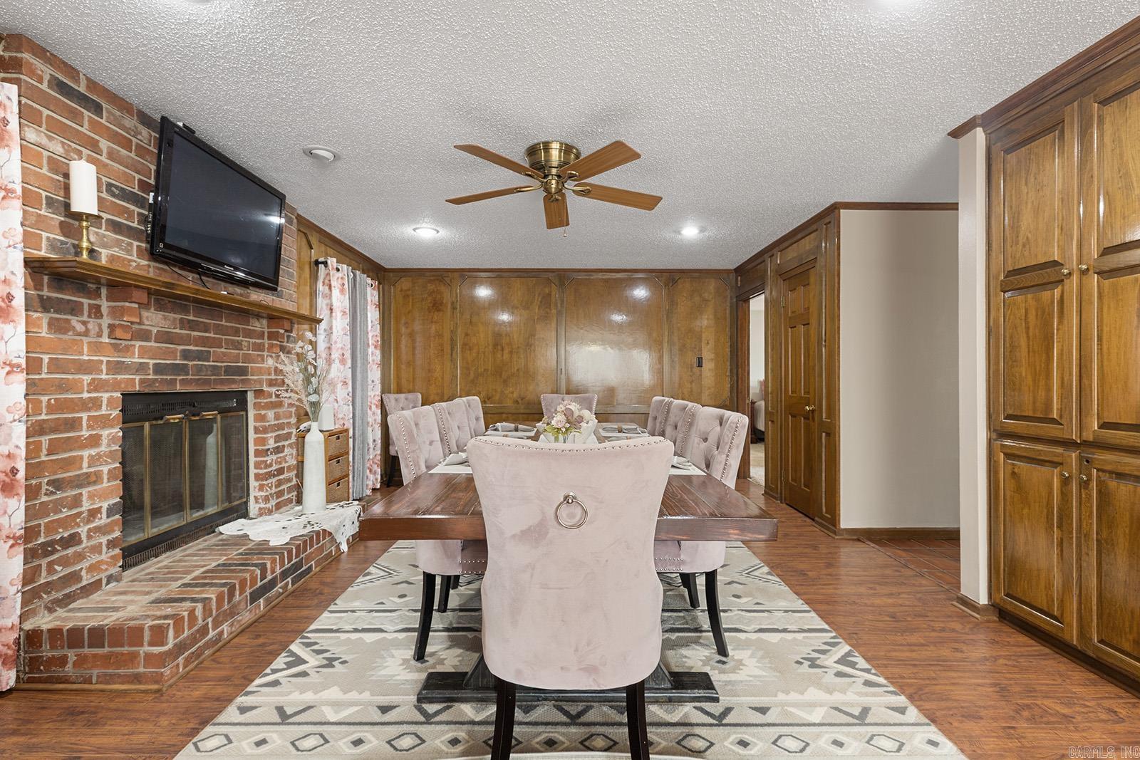 OVERBROOK - Residential