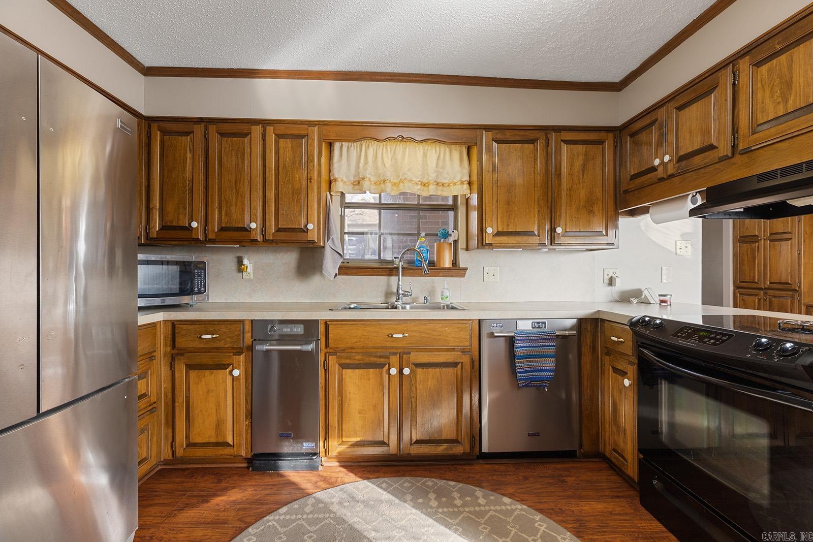 OVERBROOK - Residential