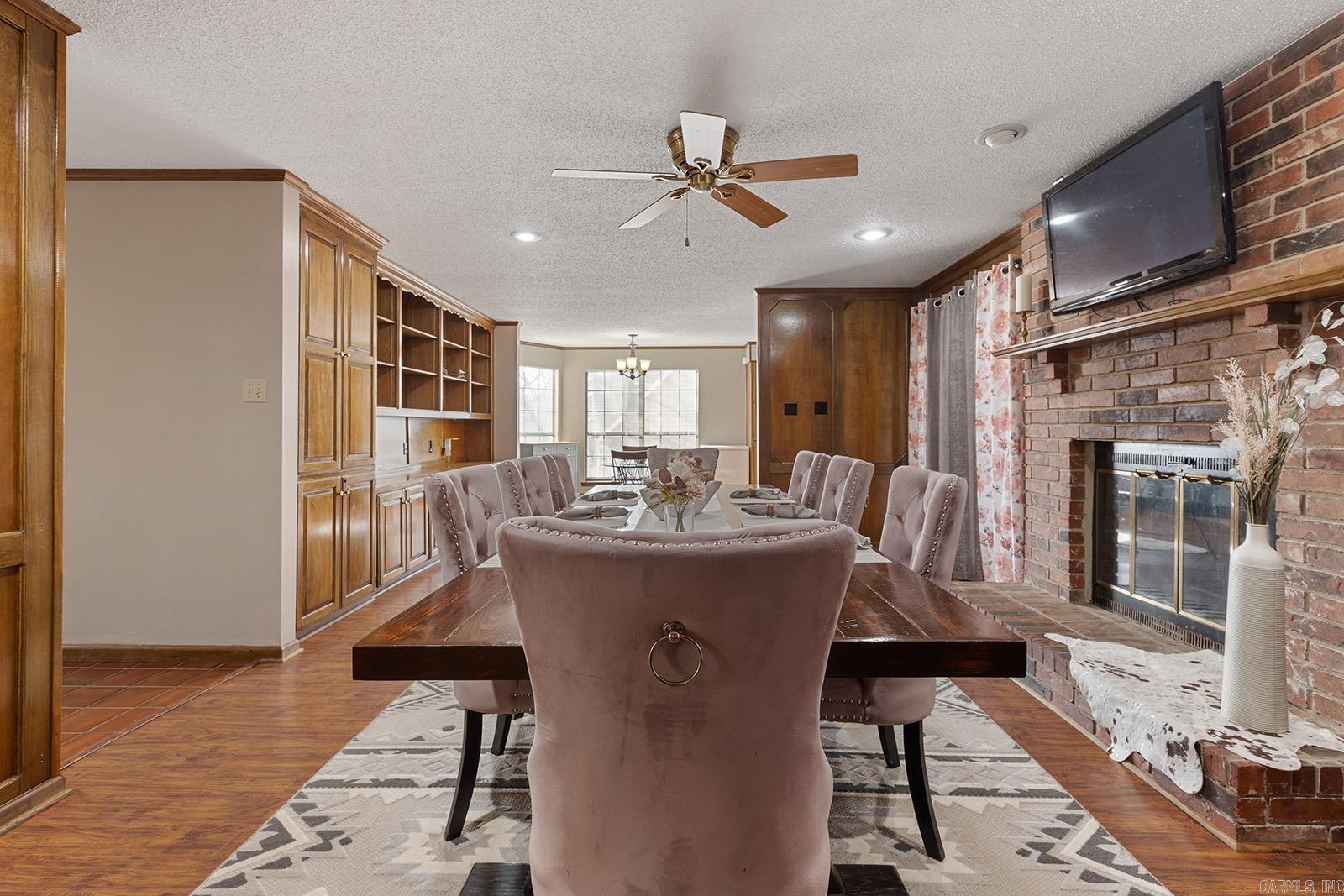 OVERBROOK - Residential