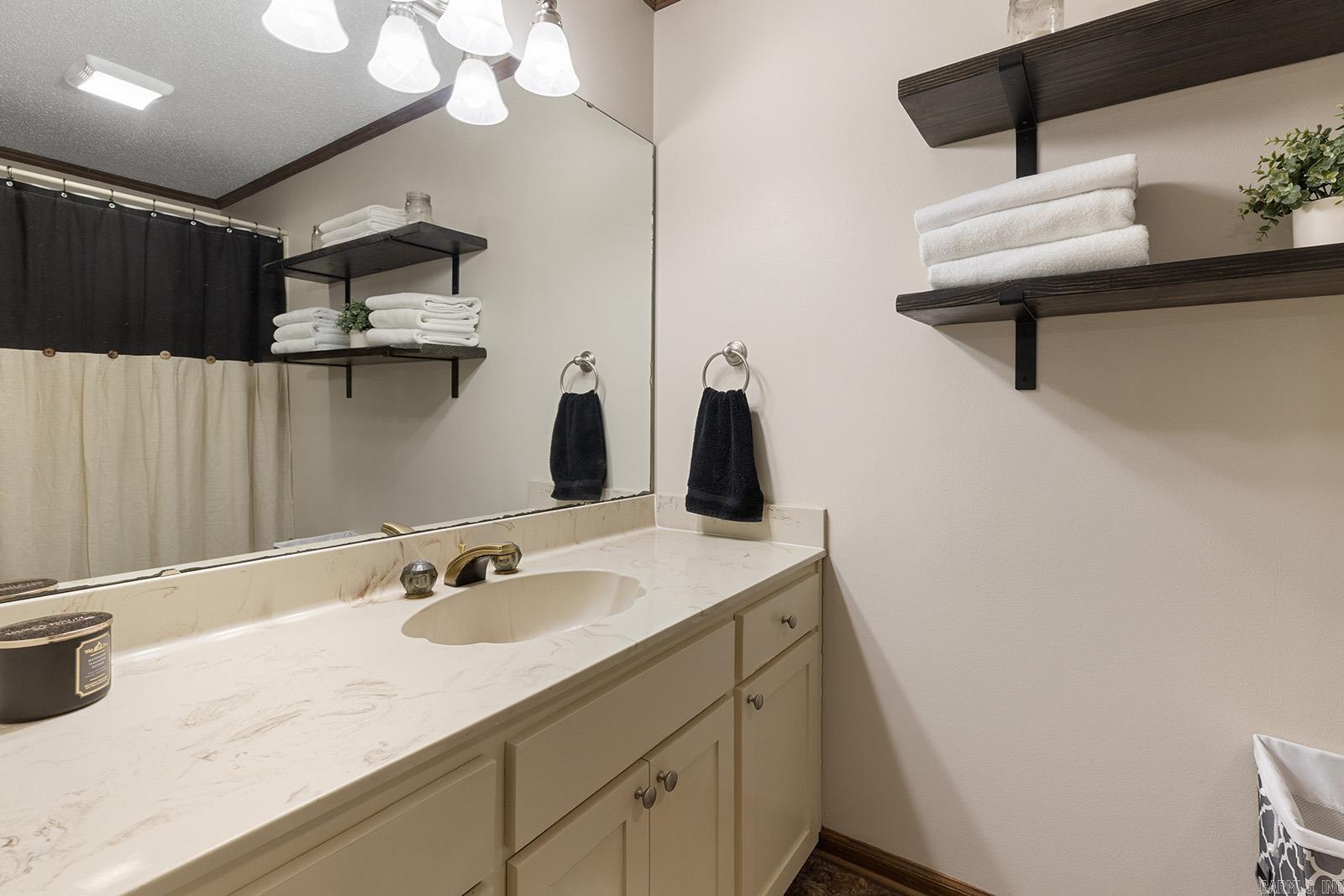 OVERBROOK - Residential