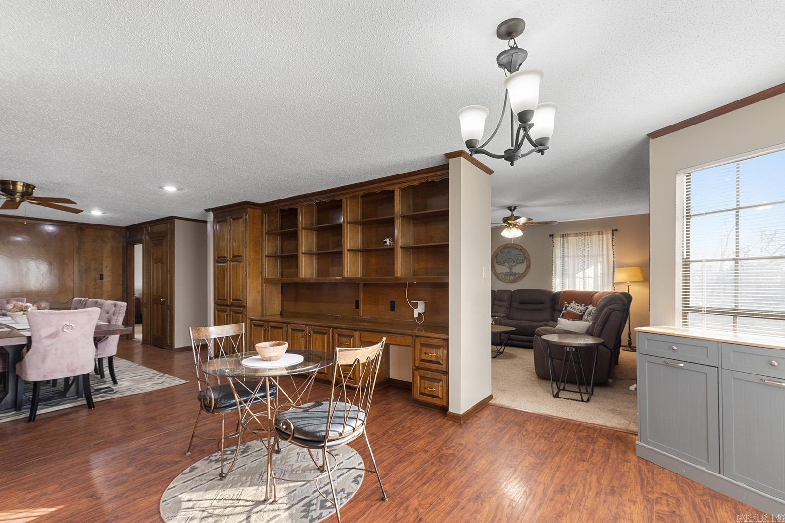 OVERBROOK - Residential