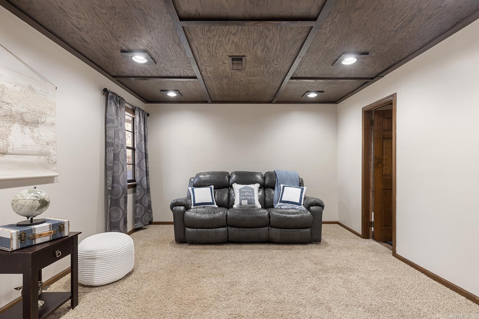 OVERBROOK - Residential