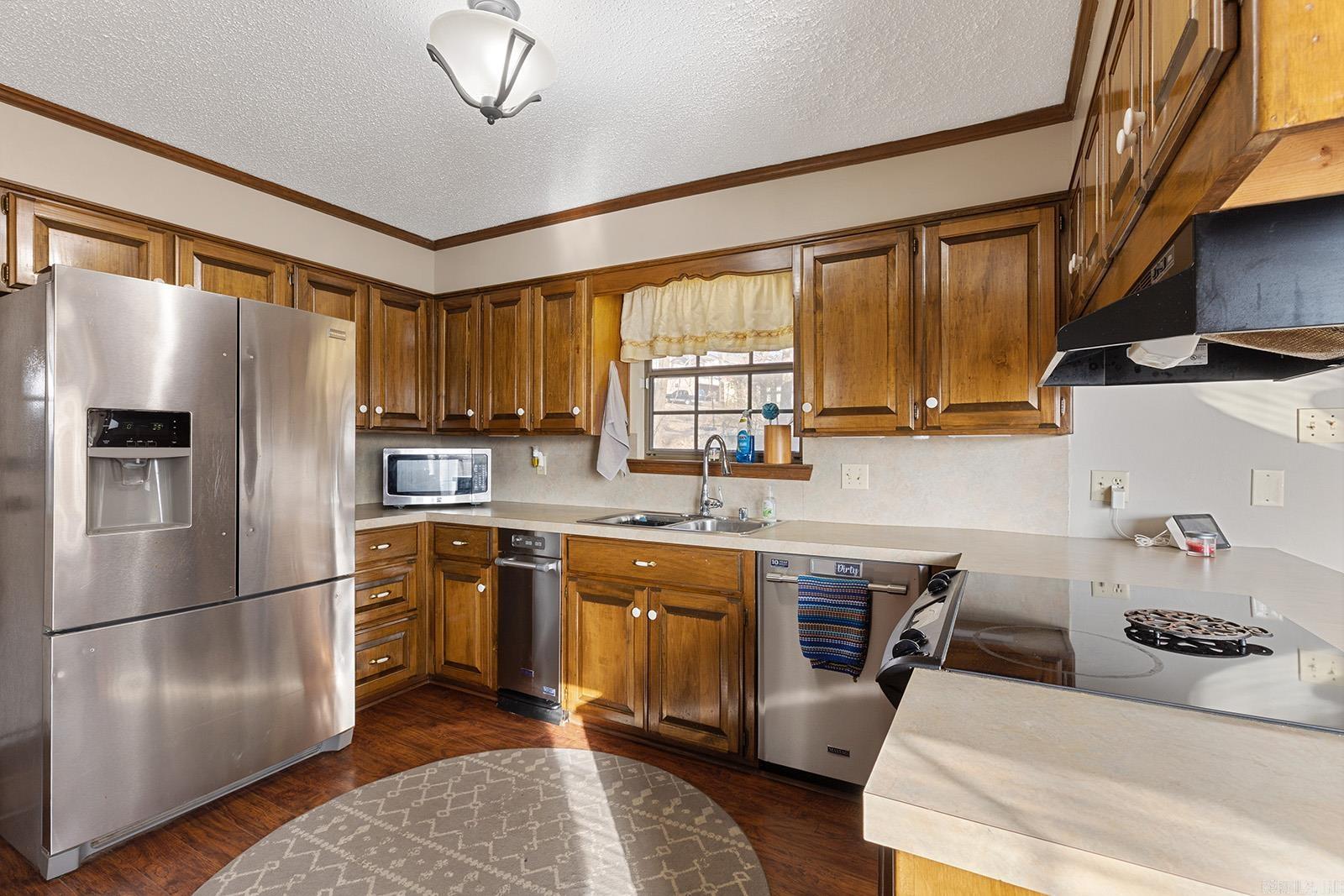 OVERBROOK - Residential