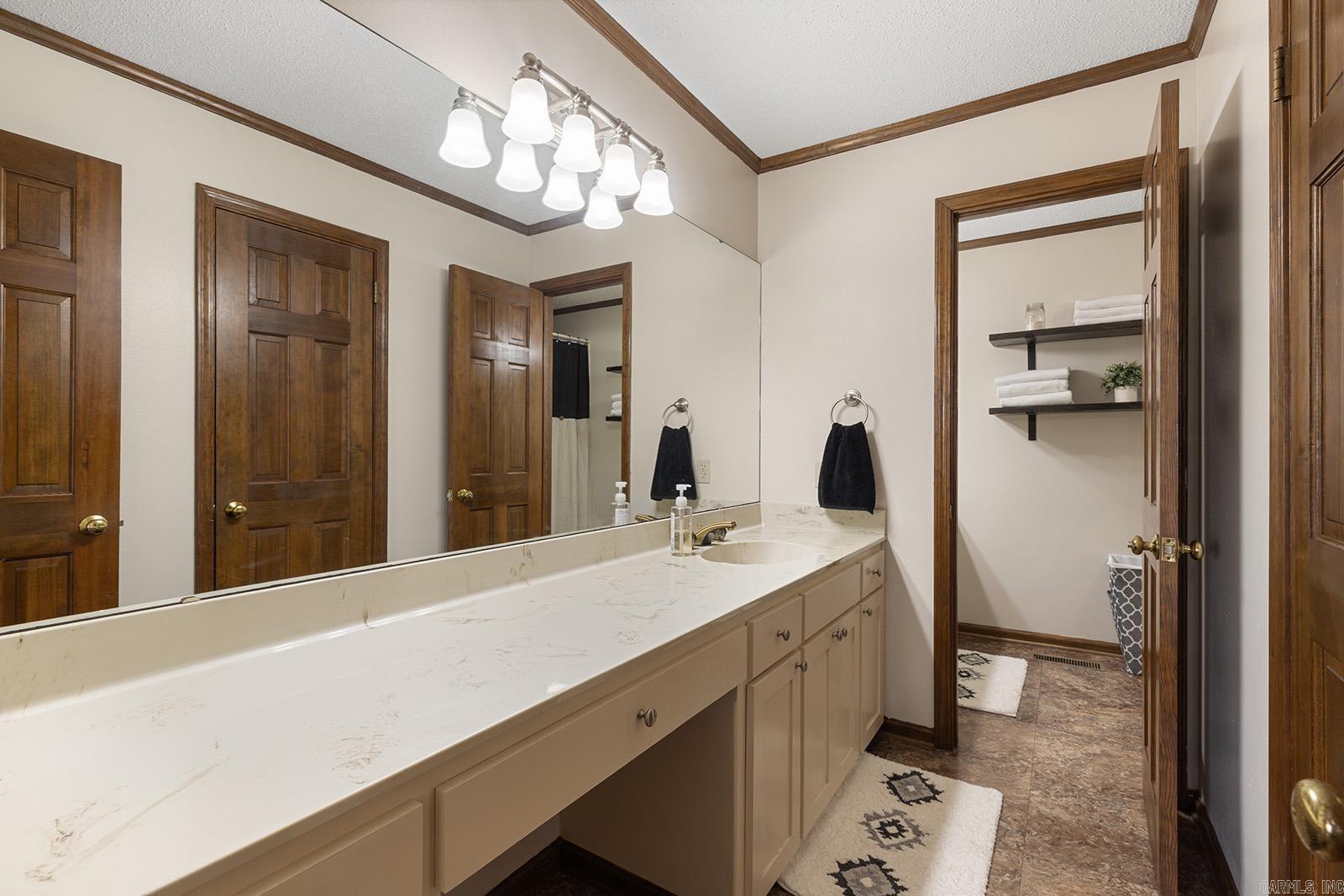 OVERBROOK - Residential