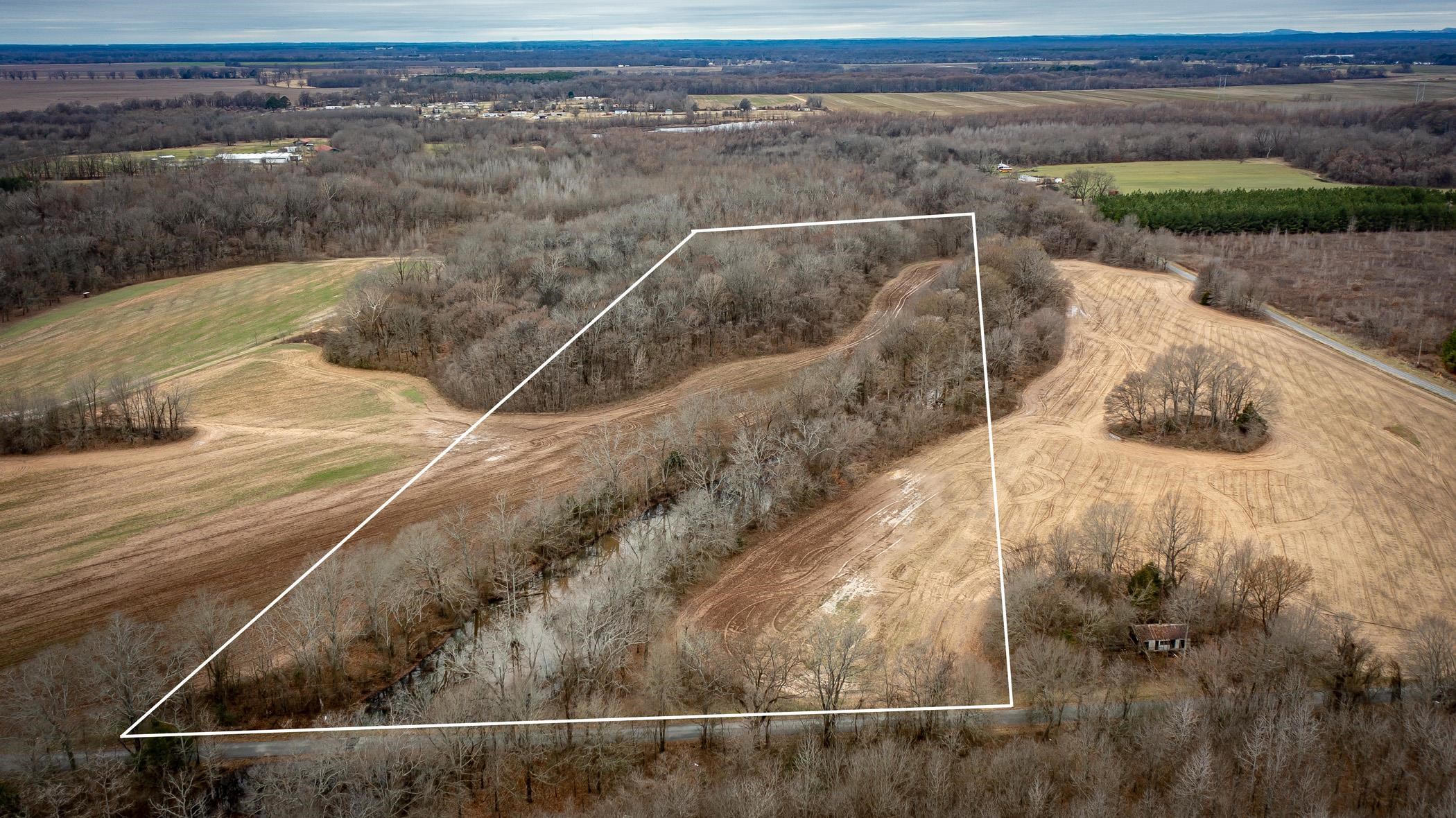 Looking to Build or have land to farm just outside the city limits in Pulaski County? This flat 8.8 acres (approx) is the ticket to paradise no restrictions, accessible to electric