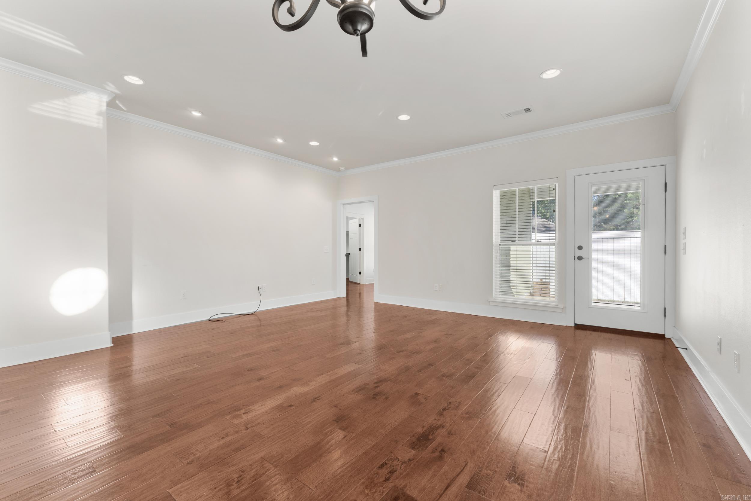 HOMES OF STONEBROOK COVE (THE) - Residential