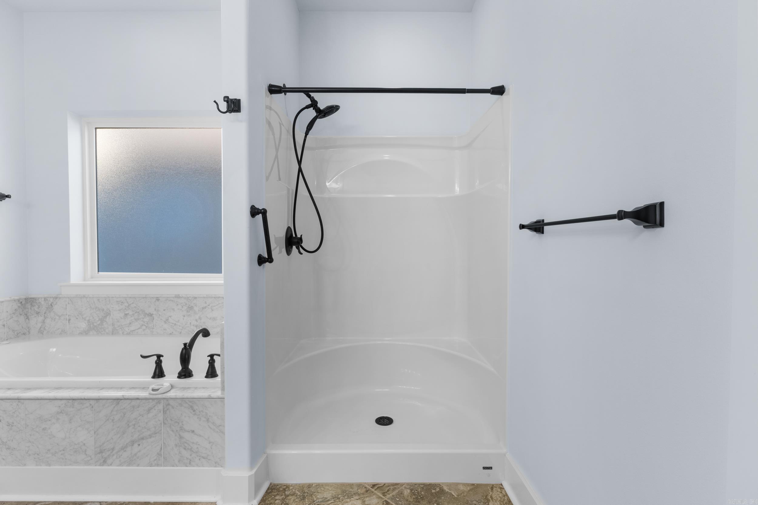 HOMES OF STONEBROOK COVE (THE) - Residential