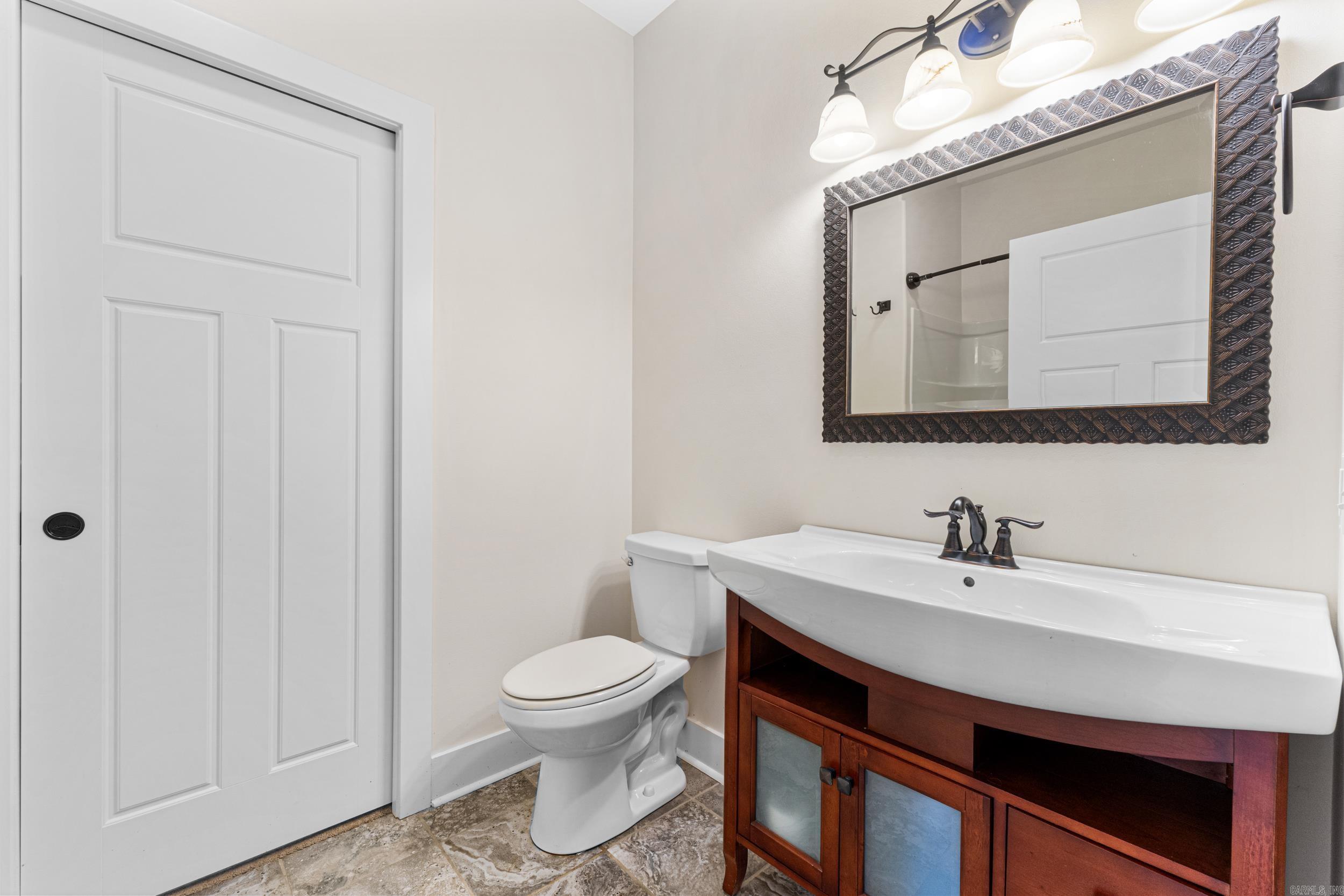 HOMES OF STONEBROOK COVE (THE) - Residential